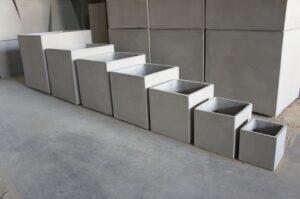 Macetas de fibrocemento, cubos y jardineras